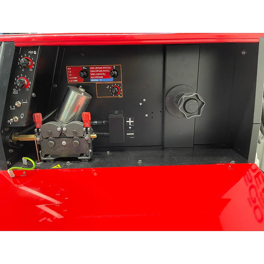 Occasion MIG/MAG Schweissanlage Powertec 305C PRO Luftgekühlt